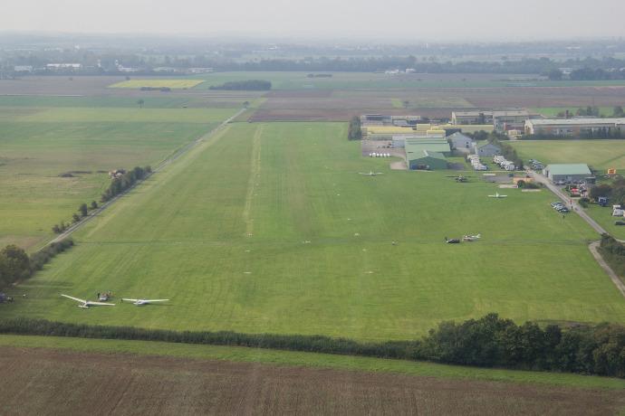 Flugplatz